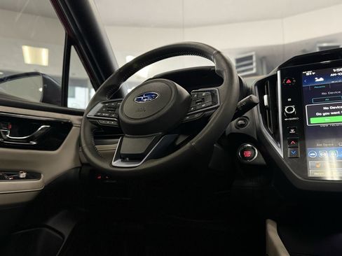 Used 2025 Subaru Forester Limited image 31