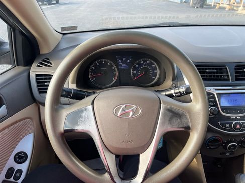 Used 2013 Hyundai Accent GLS FWD image 14