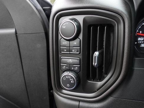 Used 2023 Chevrolet Silverado 1500 Custom image 50