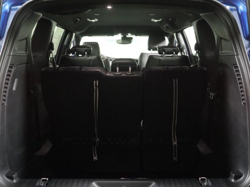 New 2026 Chrysler Pacifica Select image 8