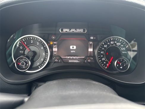Used 2022 RAM 1500 Laramie w/ Sport Appearance Package image 12