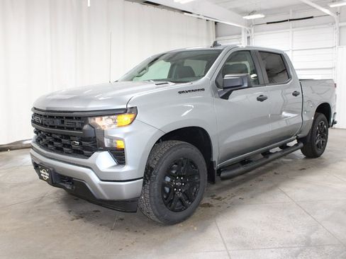 New 2026 Chevrolet Silverado 1500 Custom w/ Turbomax Blackout Package AWD/4WD image 4