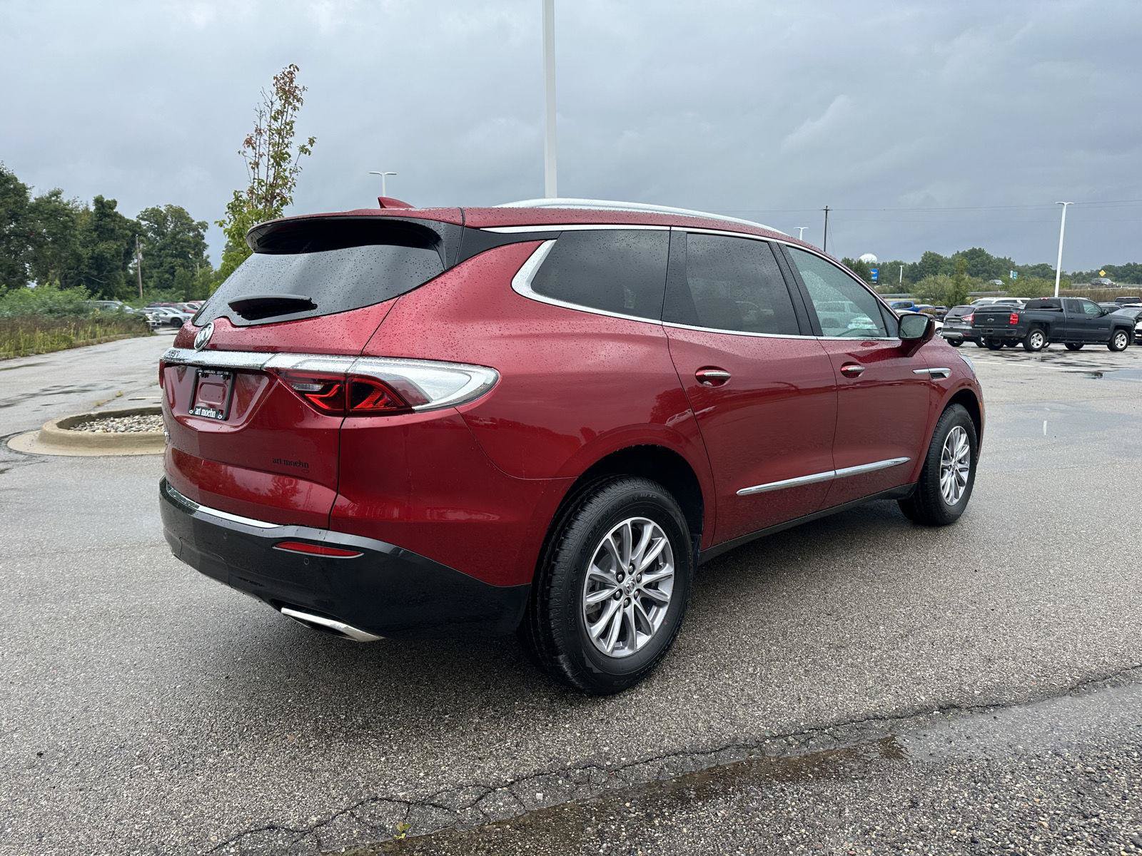 Used 2023 Buick Enclave Essence w/ Trailering Package, 5000 lbs. FWD image 21