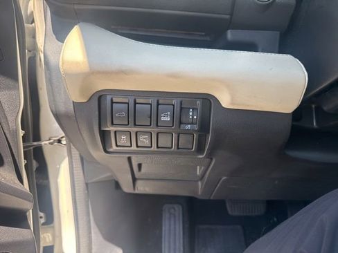 Used 2019 Subaru Ascent Touring w/ Popular Package #2A AWD/4WD image 12