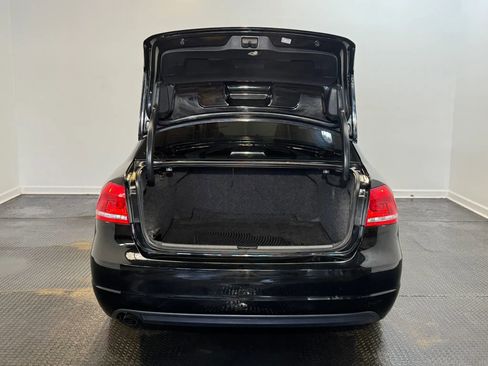 Used 2015 Volkswagen Passat 1.8T Limited Edition image 26