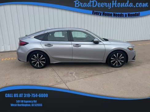 Used 2024 Honda Civic EX-L image 1