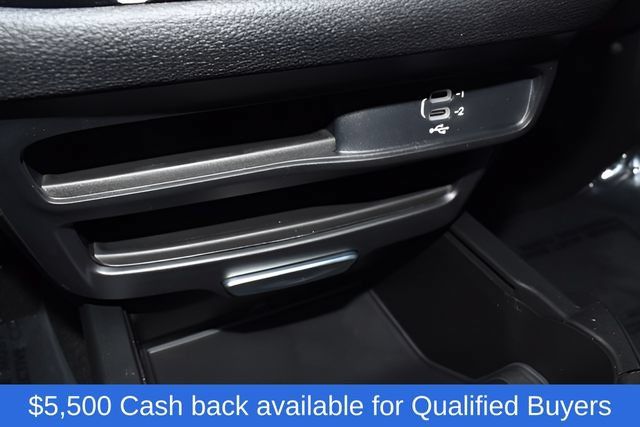 New 2026 Chrysler Pacifica Select FWD image 23