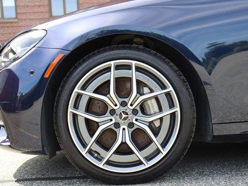 Used 2023 Mercedes-Benz E 350 4MATIC Sedan image 40