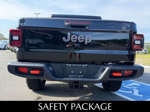 Used 2024 Jeep Gladiator Mojave w/ Safety Group image 11