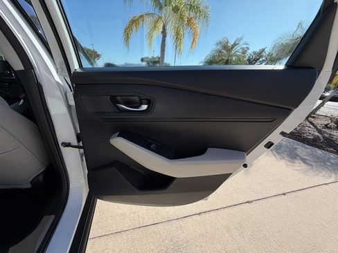 Used 2023 Honda Accord EX image 29