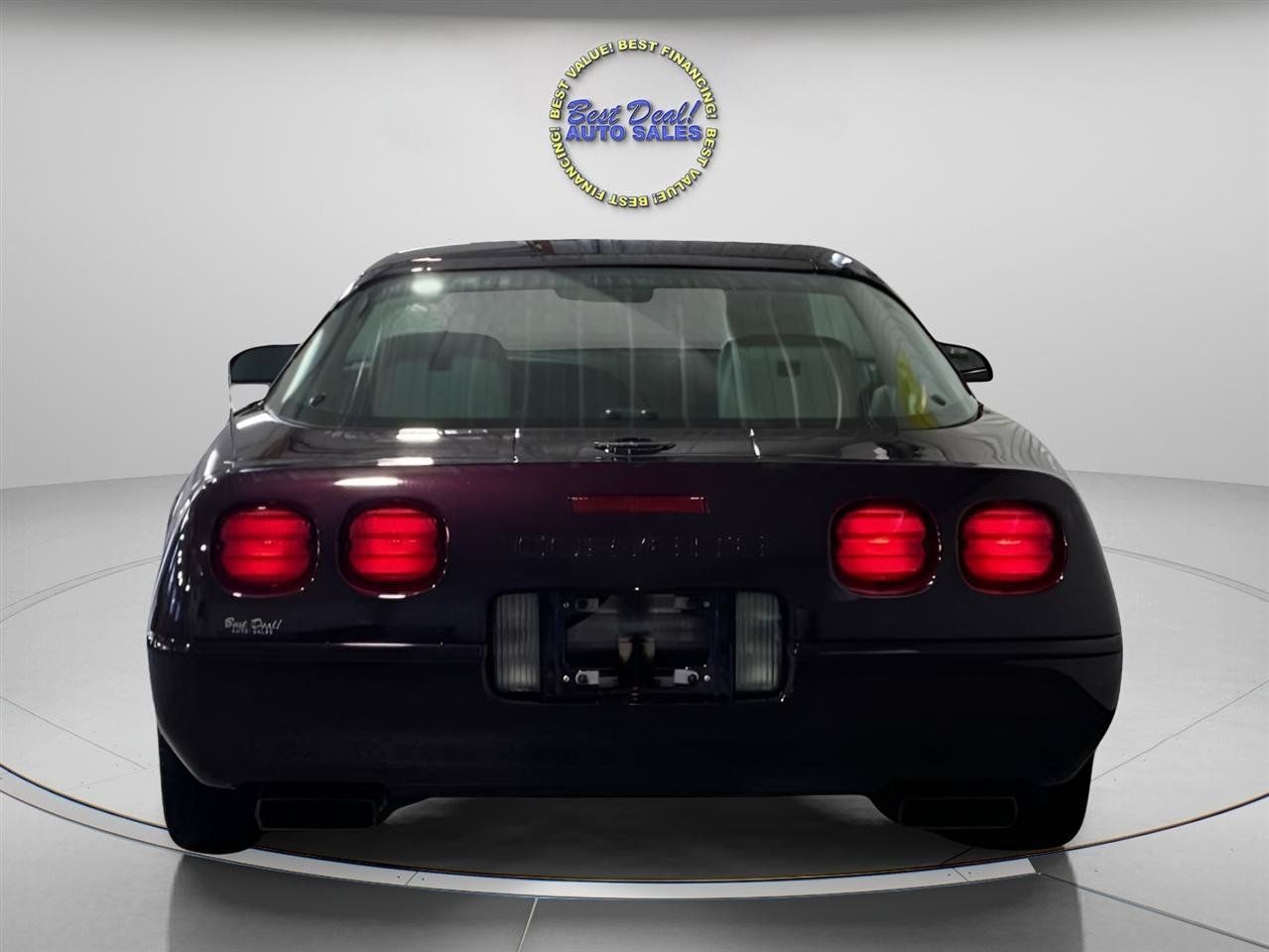Used 1993 Chevrolet Corvette Coupe RWD image 5