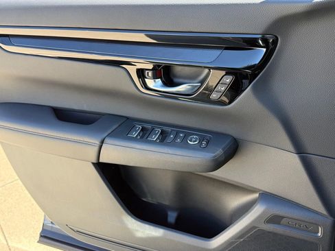 Certified 2026 Honda CR-V Sport Touring image 31