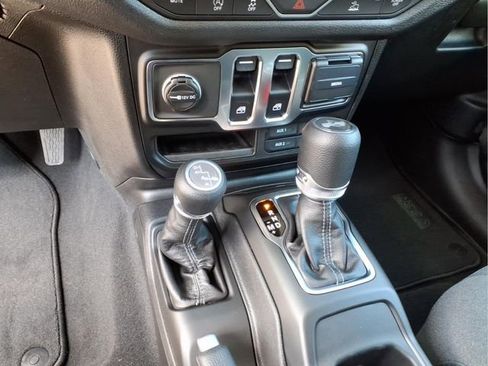 New 2026 Jeep Wrangler Sport AWD/4WD image 24
