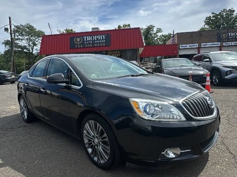 Used 2014 Buick Verano Leather FWD image 3