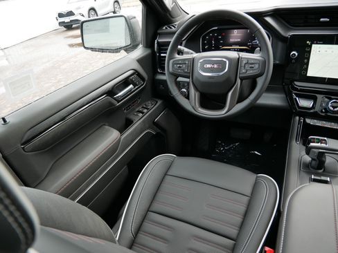 New 2026 GMC Sierra 1500 AT4X w/ LPO, Black Badging Package AWD/4WD image 13