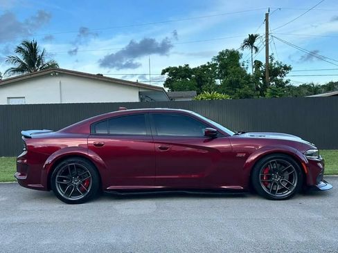 Used 2022 Dodge Charger Scat Pack RWD image 3