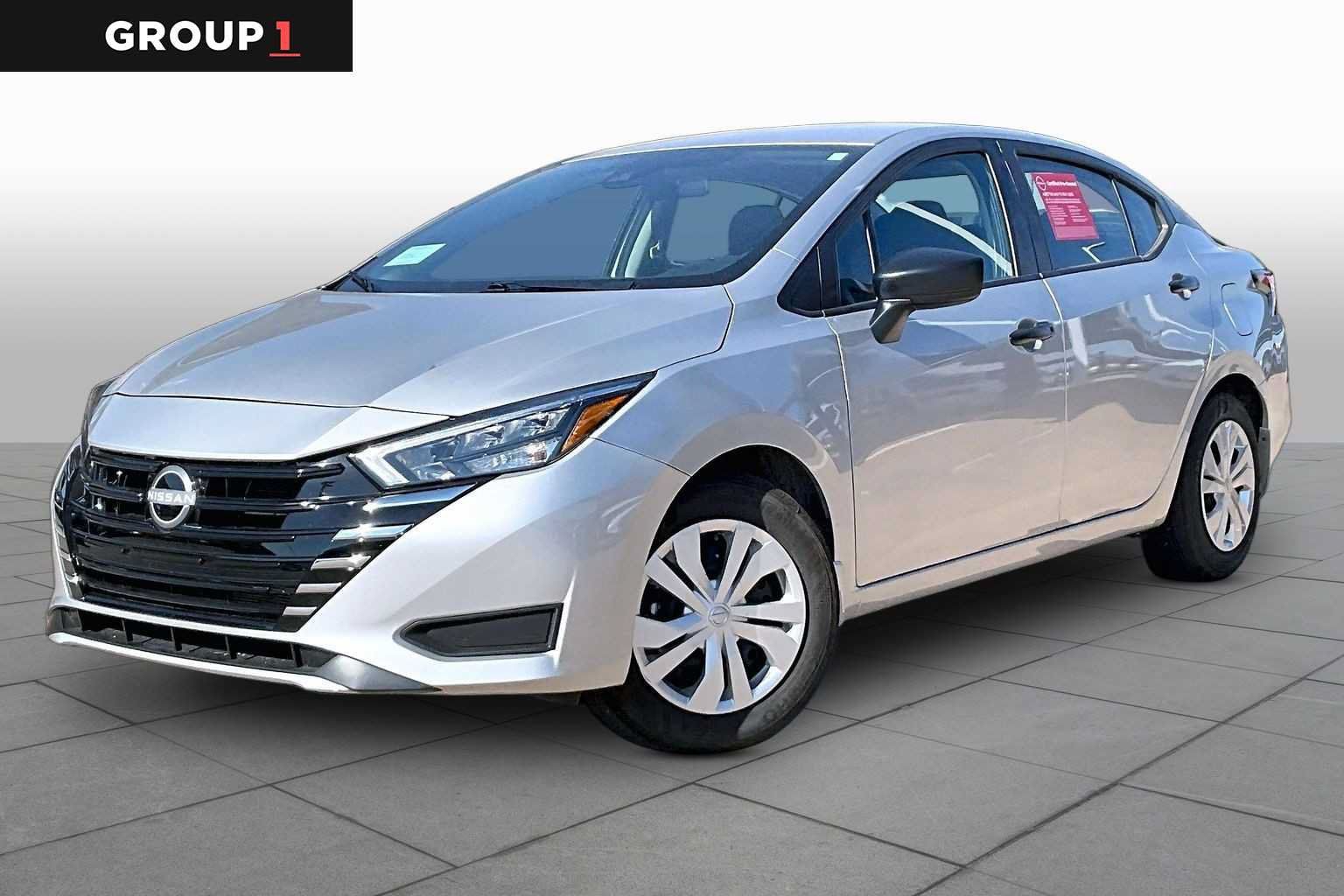 Certified 2025 Nissan Versa S w/ Trunk Package FWD image 1