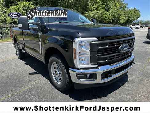New 2025 Ford F250 XL w/ XL Chrome Package image 1
