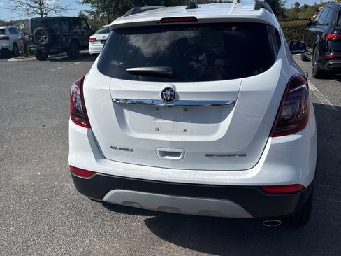 Used 2018 Buick Encore Preferred image 4