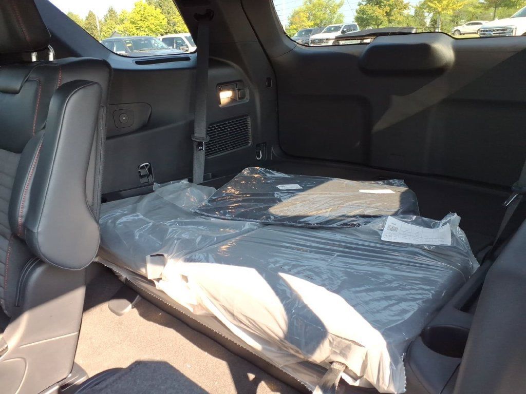 Used 2026 Ford Explorer ST-Line AWD/4WD image 11