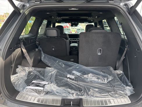 New 2026 Hyundai Palisade Calligraphy image 8