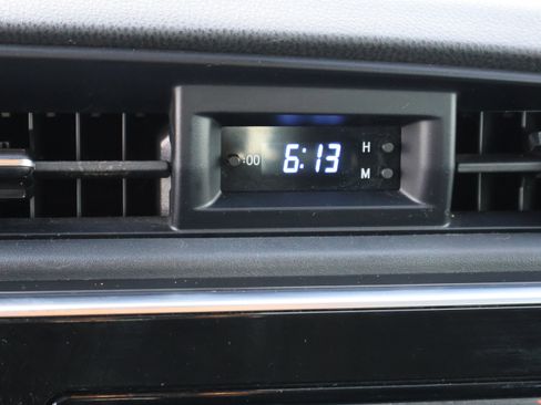 Used 2017 Toyota Corolla iM w/ All-Weather Mat Package image 22