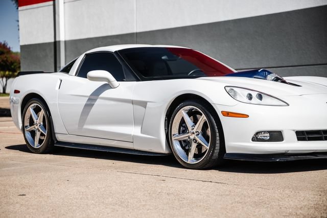 Used 2012 Chevrolet Corvette Coupe w/ 2LT Preferred Equipment Group RWD image 56