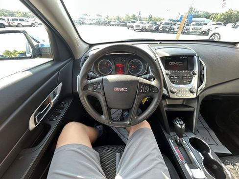 Used 2016 GMC Terrain SLE FWD image 27