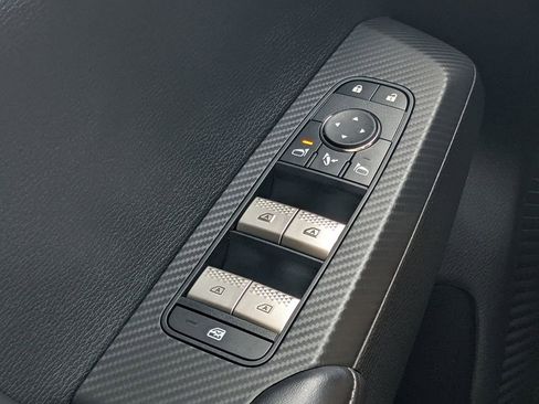 New 2025 Mitsubishi Outlander SEL image 26