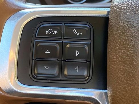 Used 2022 RAM 3500 Laramie AWD/4WD image 19