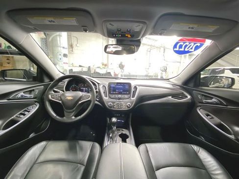 Used 2022 Chevrolet Malibu LT w/ Leather Package image 20
