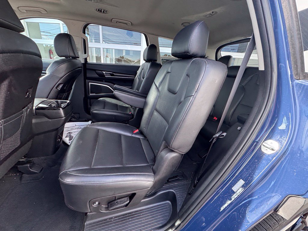 Used 2025 Kia Telluride S AWD/4WD image 24