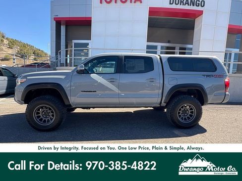 Used 2019 Toyota Tacoma TRD Off-Road image 3