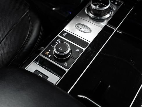 Used 2021 Land Rover Range Rover P525 Westminster Edition AWD/4WD image 27