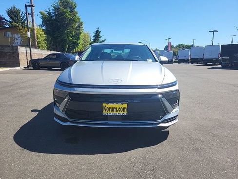 New 2025 Hyundai Sonata SE image 8