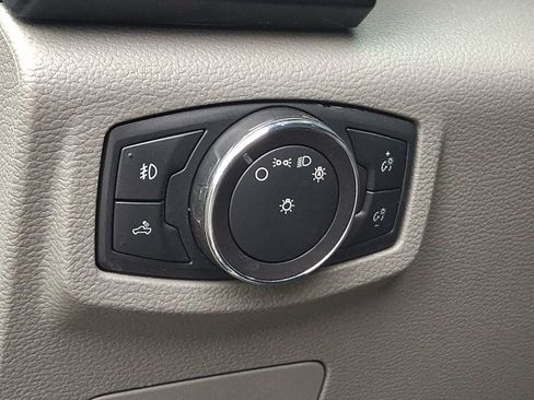 Used 2018 Ford F150 XL w/ Equipment Group 101A Mid AWD/4WD image 22