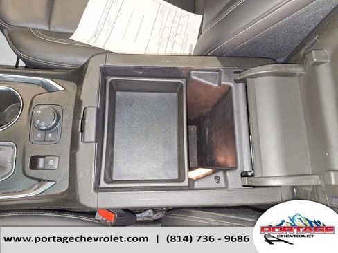 Used 2023 Chevrolet Traverse LT w/ LPO, Floor Liner Package image 29