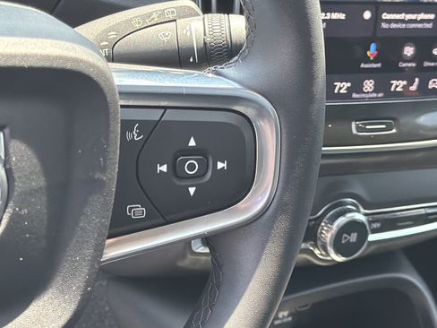 Used 2023 Volvo XC40 B5 Plus w/ Driver Assist Package AWD/4WD image 25