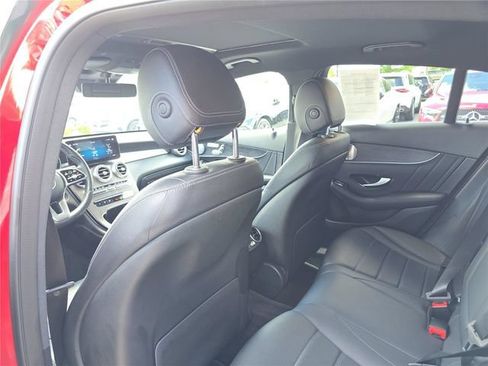 Used 2021 Mercedes-Benz GLC 300 4MATIC Coupe image 17
