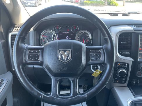 Used 2017 RAM 1500 Big Horn AWD/4WD image 19
