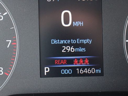 Certified 2025 Toyota Corolla SE FWD image 27