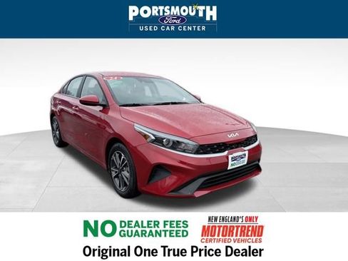Used 2024 Kia Forte LXS image 1