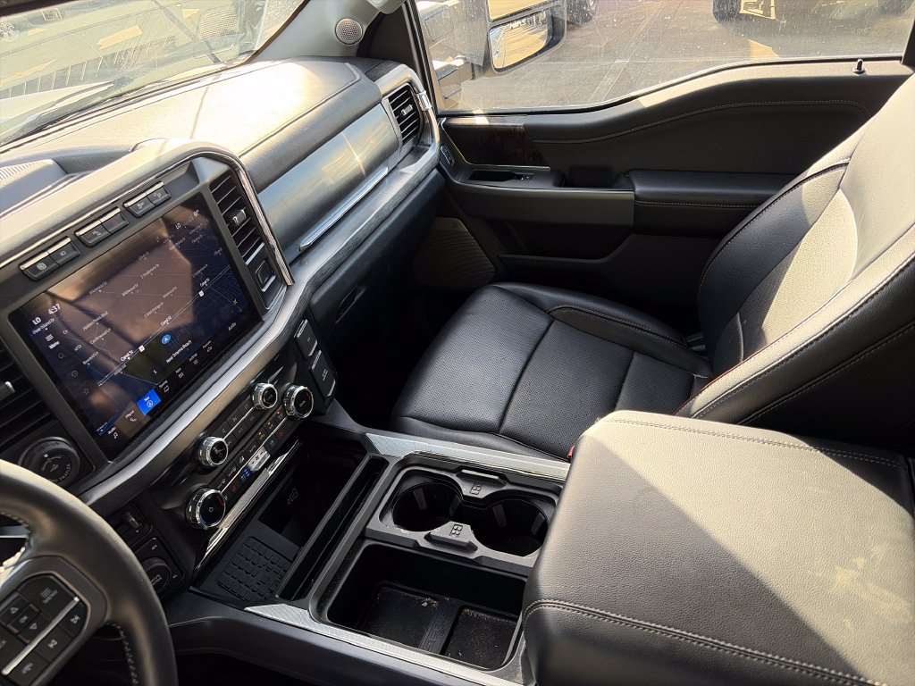 Used 2024 Ford F250 Lariat w/ Lariat Ultimate Package AWD/4WD image 28