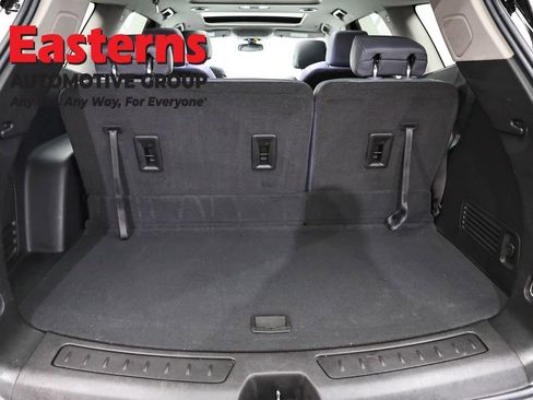 Used 2021 Buick Enclave Essence w/ Sport Touring Edition AWD/4WD image 9