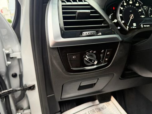 Used 2019 BMW X3 xDrive30i AWD/4WD image 23