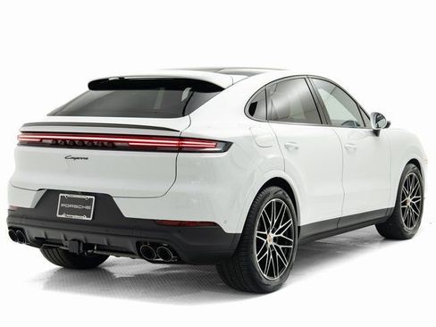 New 2026 Porsche Cayenne Coupe image 33