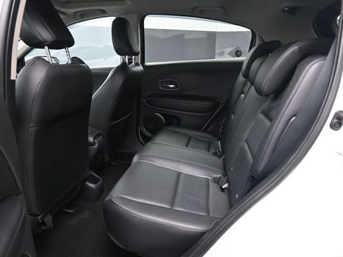 Used 2021 Honda HR-V EX-L image 17