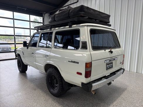 Used 1989 Toyota Land Cruiser AWD/4WD image 2