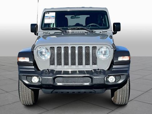 Used 2020 Jeep Wrangler Unlimited Sport image 4
