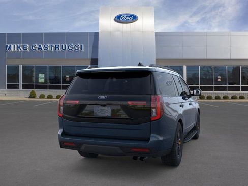 New 2026 Ford Expedition Tremor image 8